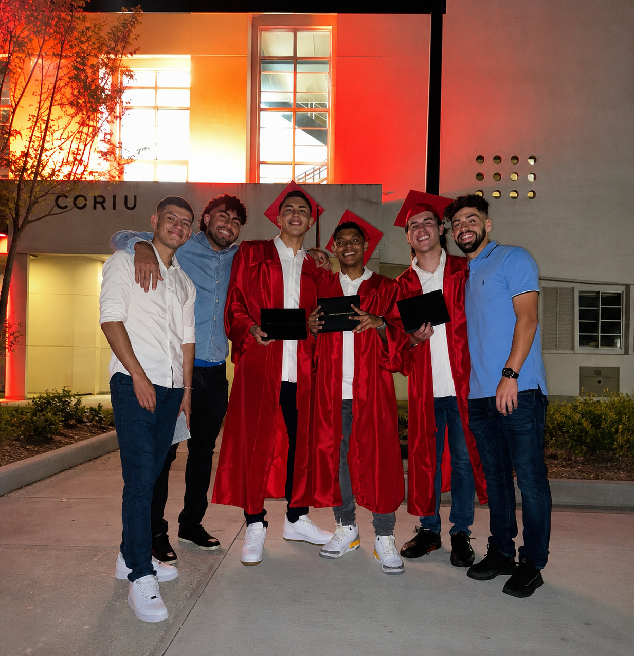 Graduación con los amigos internacionales